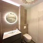 Villa Confortable A Avec Piscine Privee