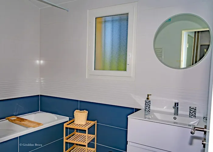 Confortable à Avec Piscine Privée * Sainte-Maxime