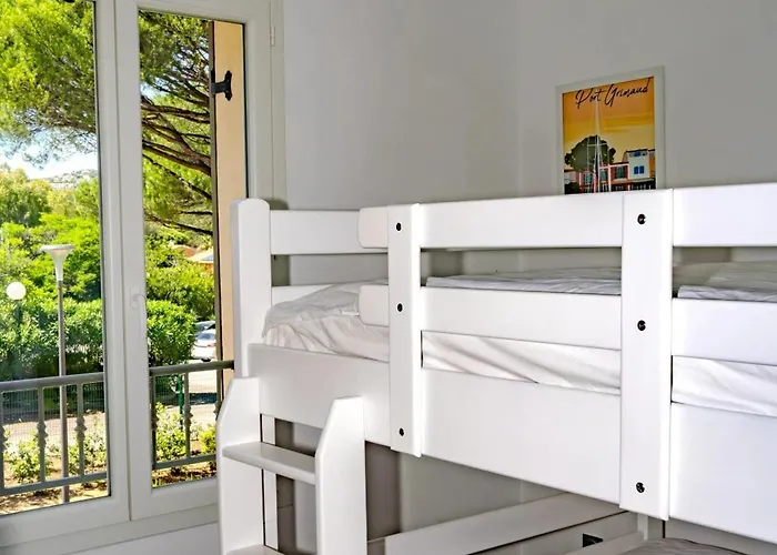 Villa Confortable à Avec Piscine Privée