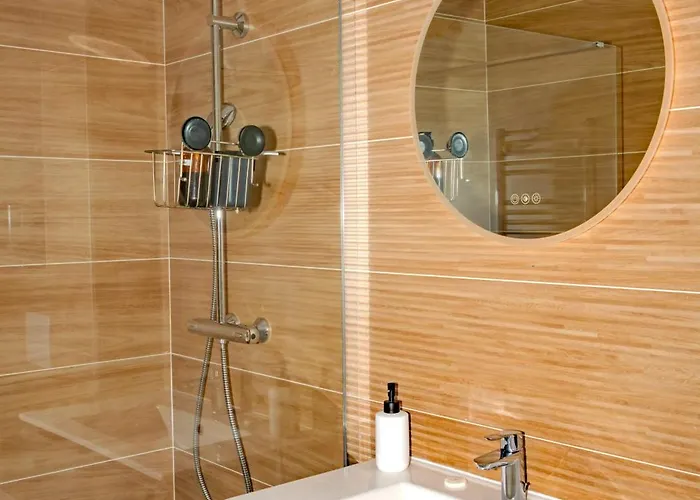 Confortable à Avec Piscine Privée * Sainte-Maxime