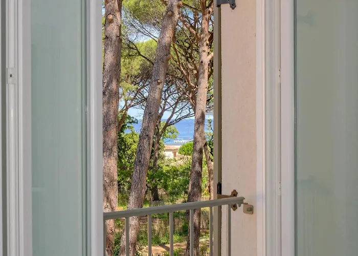 Confortable à Avec Piscine Privée *